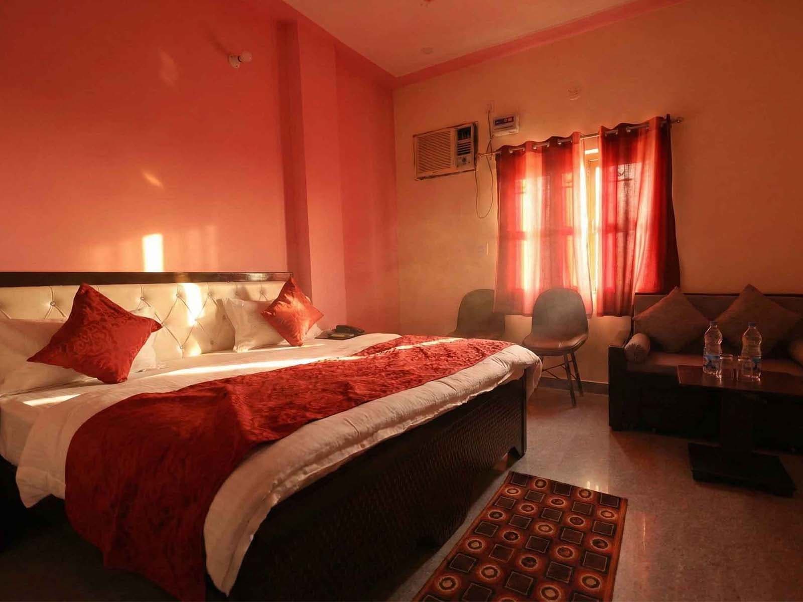 Deluxe Wellness Room